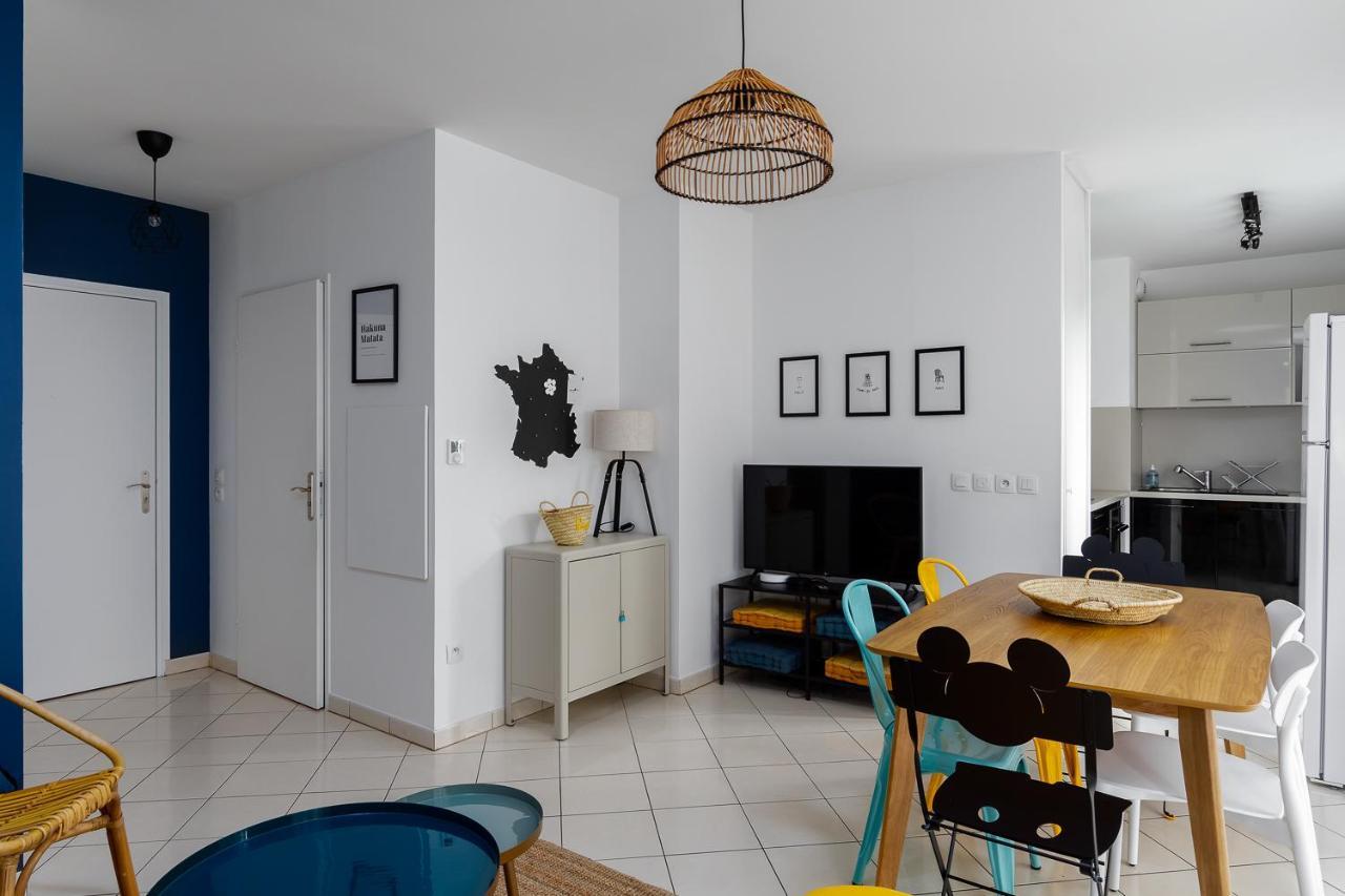 Apartment 2 Bedroomed Near Disneyland Paris With Garden Parking At Серри Экстерьер фото